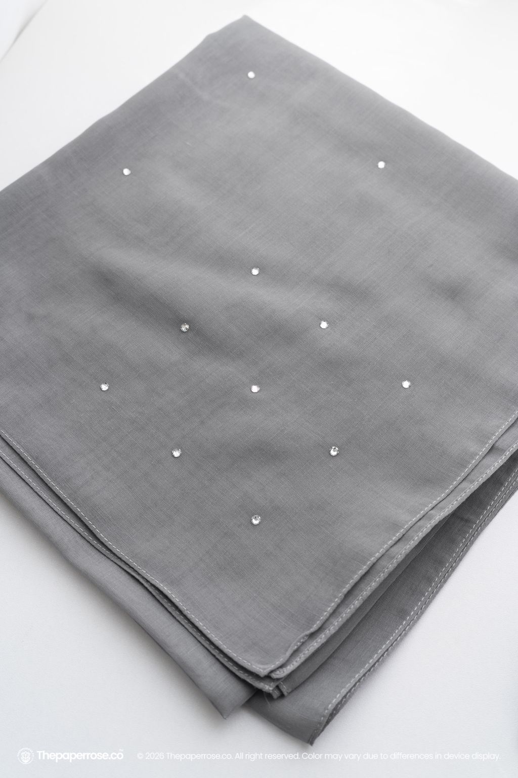 DSC08299 FULL RES SMOKED GRAY