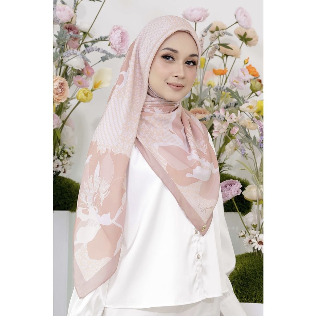 sg-11134201-22110-celpu2a48cjv53