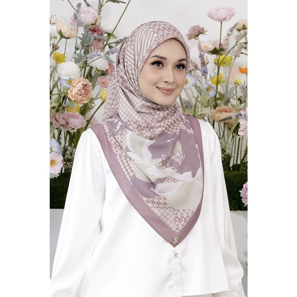 sg-11134201-22110-zp86hnf48cjv53