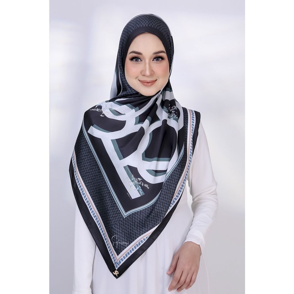 sg-11134201-22090-u2wdaec67yhv86