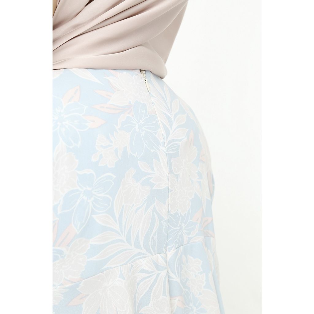 4d83766f2e35f46524ba9744f4771491