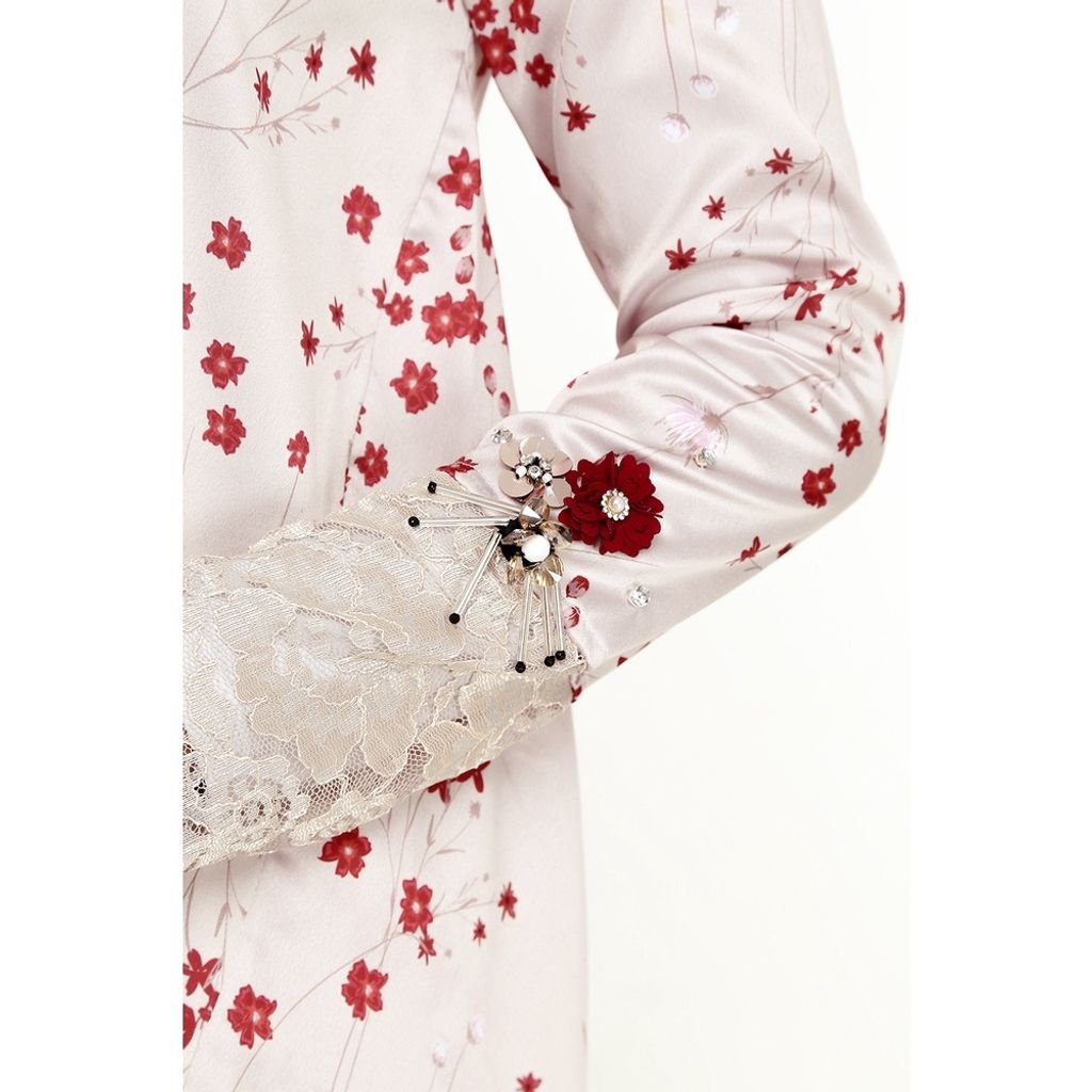 7cbf335d4f6cfd7ffd4e6abb77340075