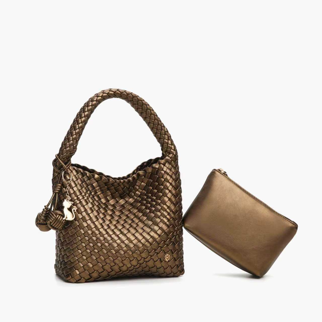 c20ec9147f2e16f03cb365eb25a76014