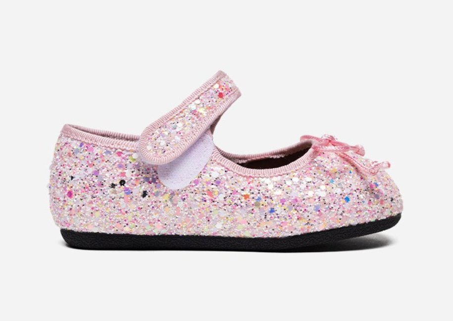 945a59c5bdd8761038c32bf69ddf0686 2