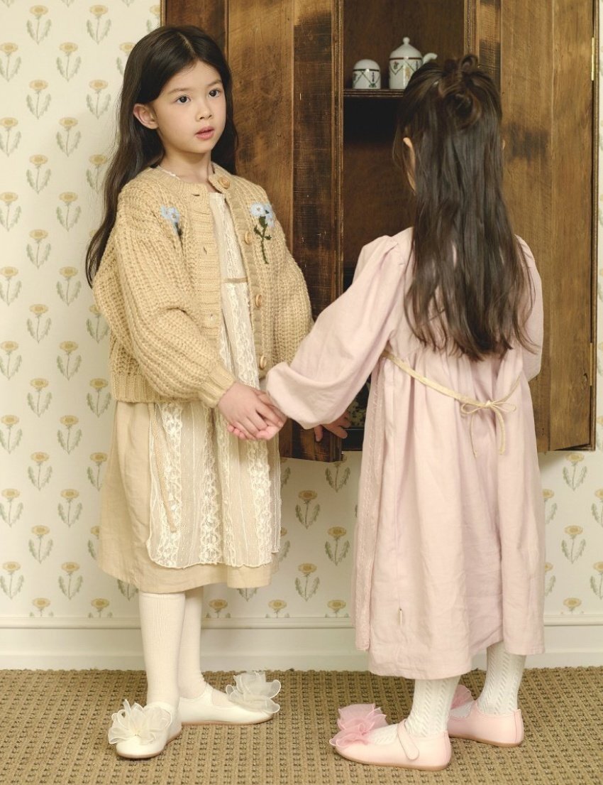 302141de5ff77cd09a9e7d46c6cb5e73