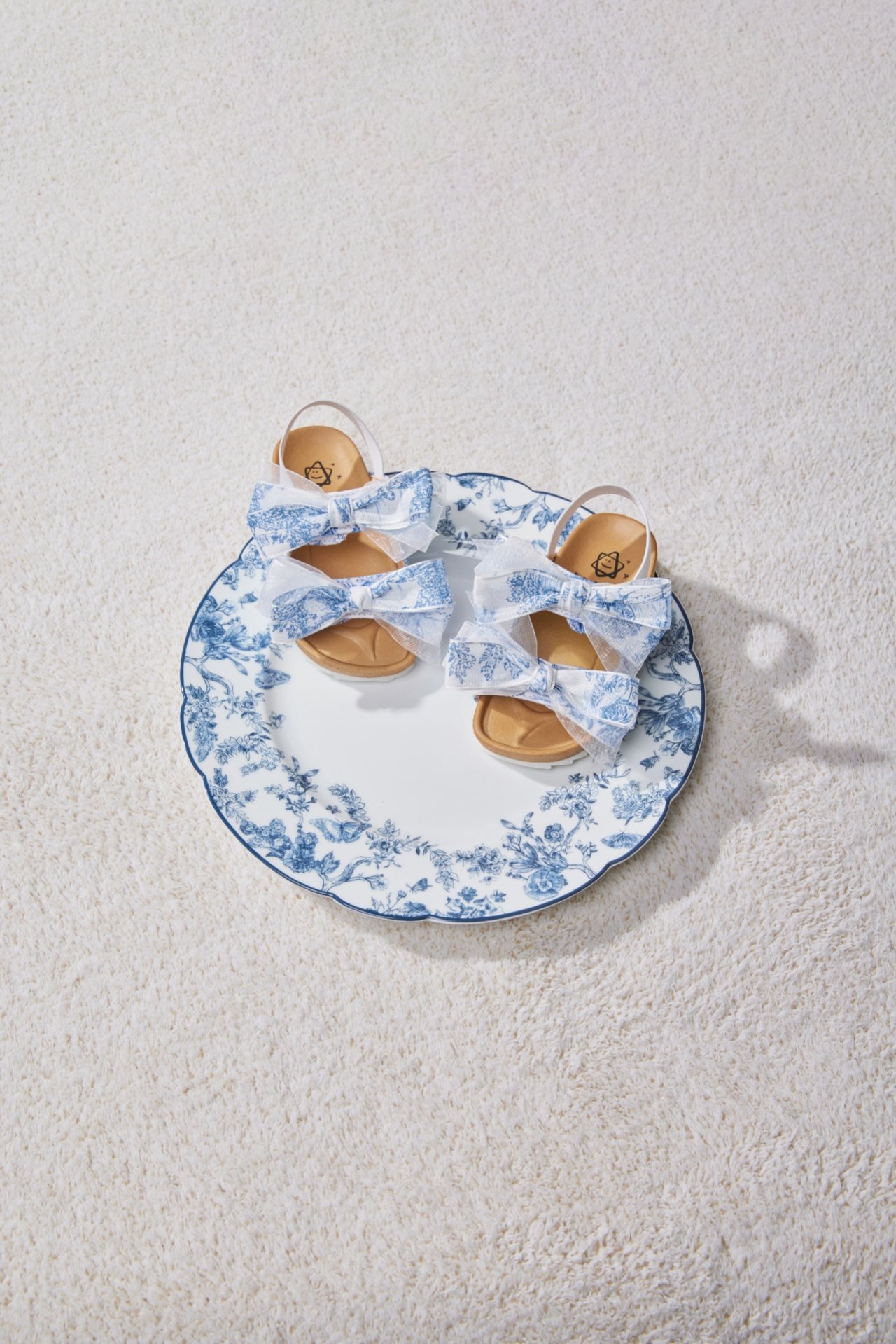 e8704be6ce3e1accc2749b8a5d646b01