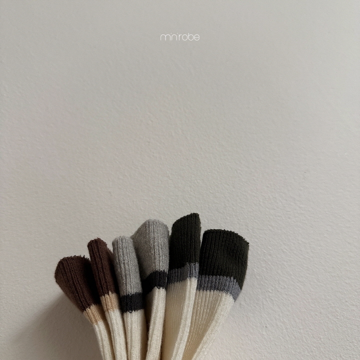 2573995_detail_2