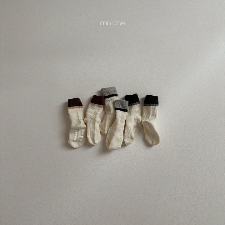 三雙一組