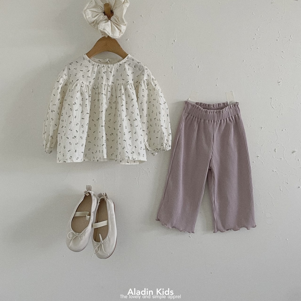 77fbb2c61ae394ac470a32d7bd4389ea