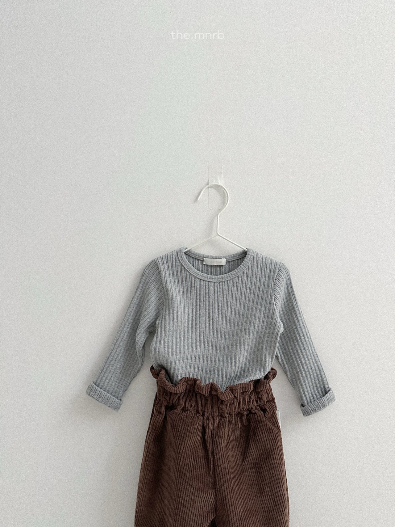 569ab67f4221724016fff4bb38f08c3a 2