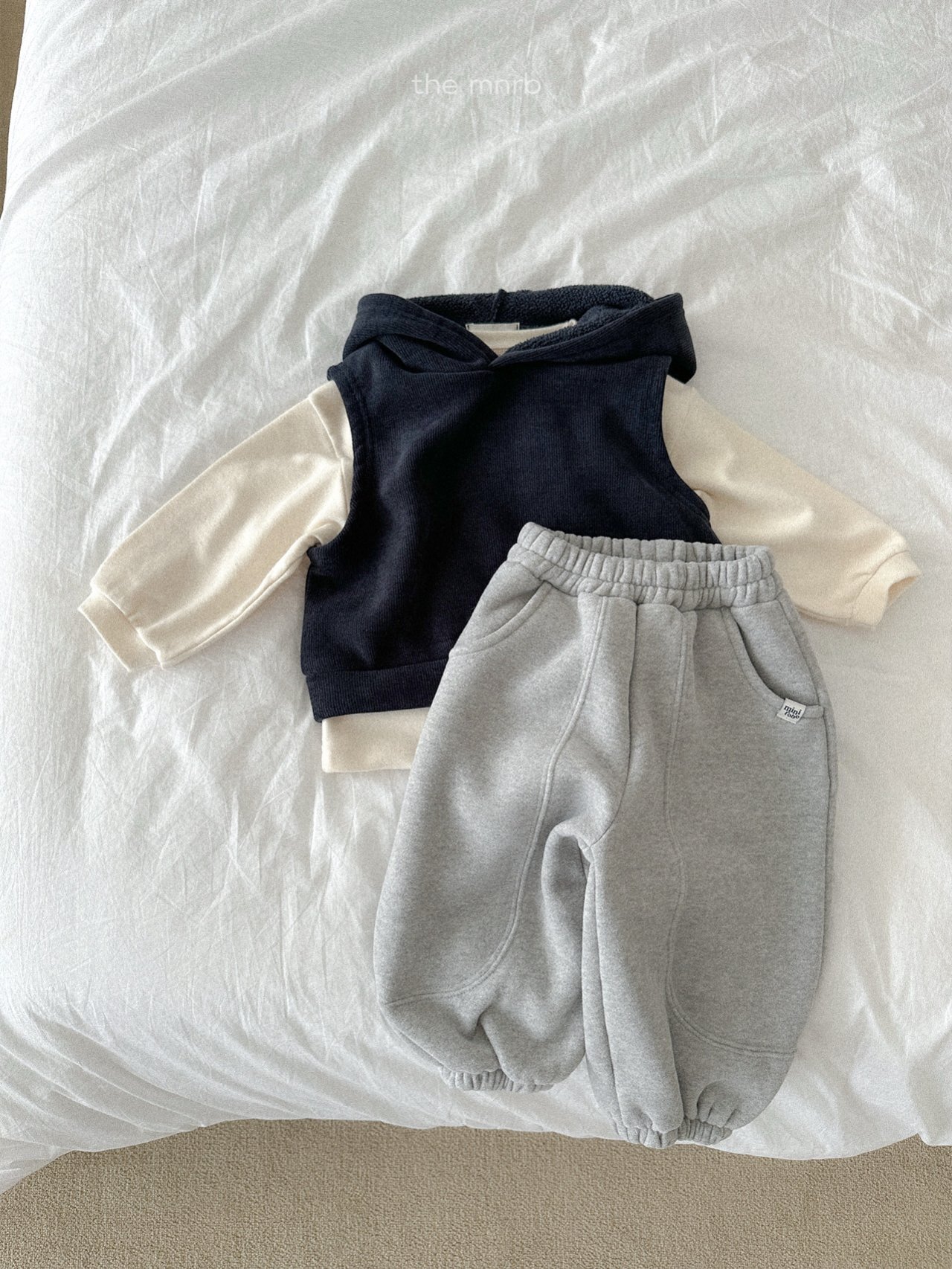 ab0d1c5daeabb3f8ab833a8ef4cb13de 2