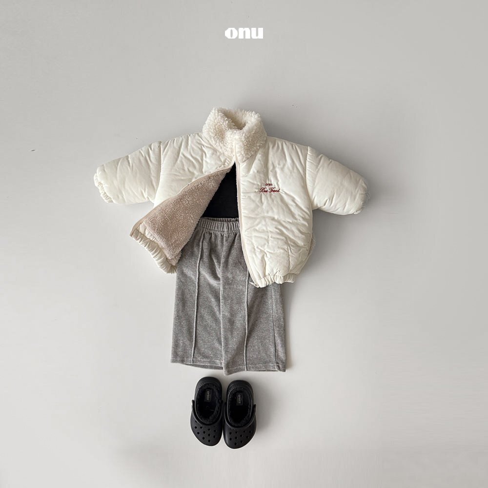 69b7c67dbf955b8f1170e2cd46c3ba90 2