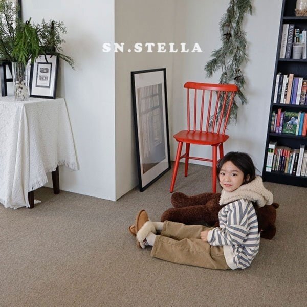 2aeee2a7a8b4e49b87f4f5343f24c805 2