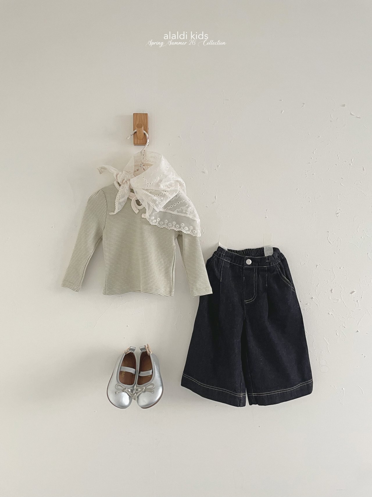 d7eb706b8e4941e69f944597f0d7022c