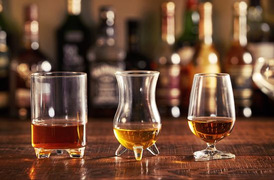 Polar Ice 三足品飲杯 | 酒神醒酒器 & 三足品飲杯 U-CUBE Creative 