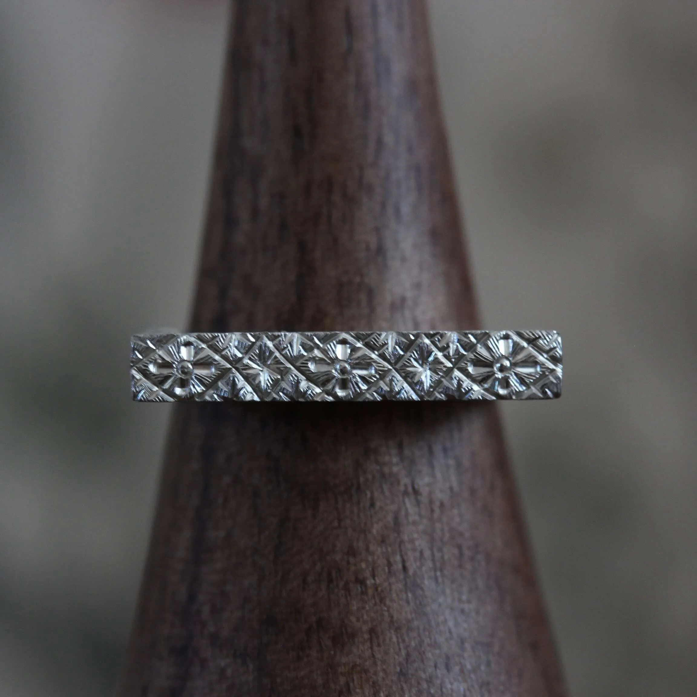 Silver Ponte pinky ring 1