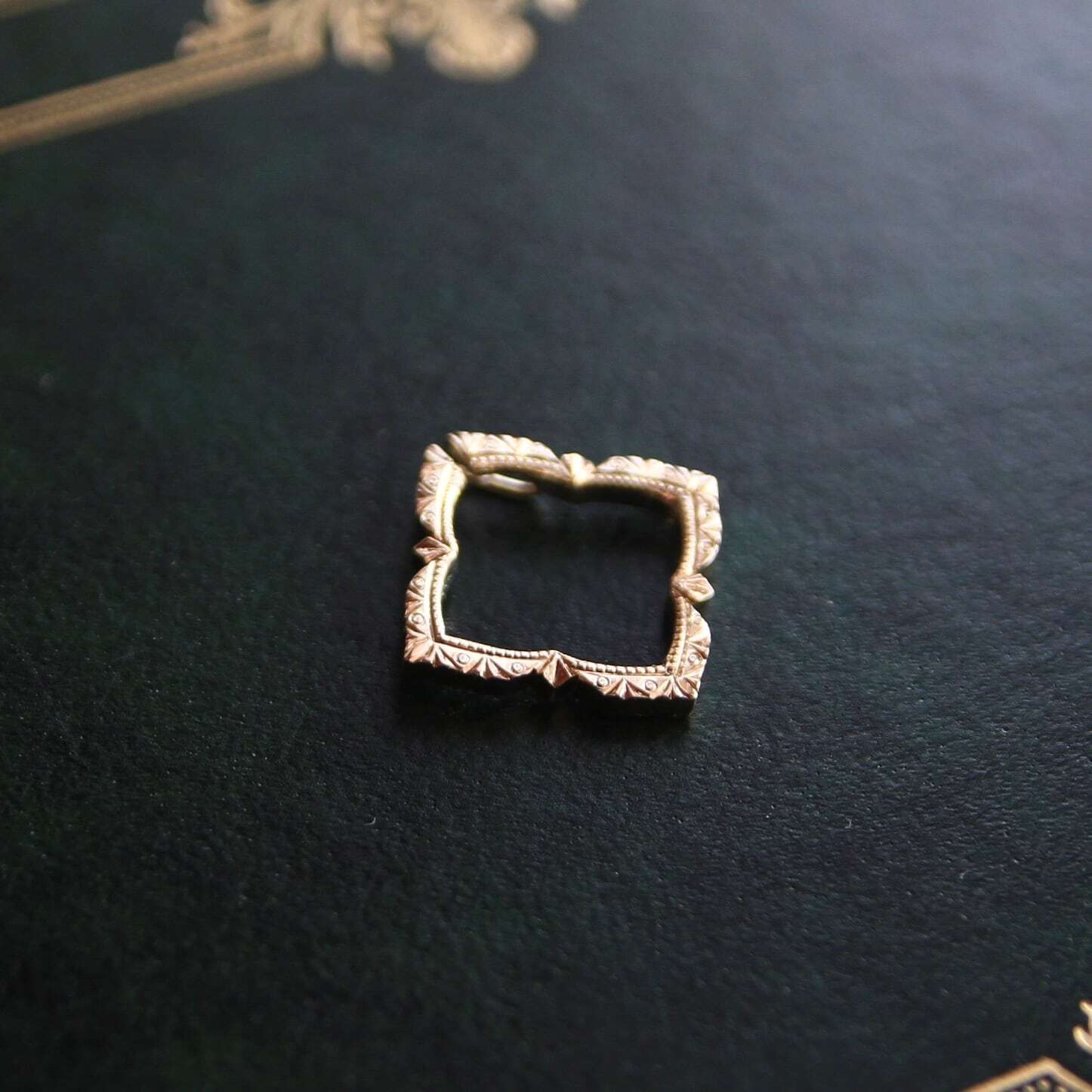 K10 Fiore silhouette 【pendant】 7