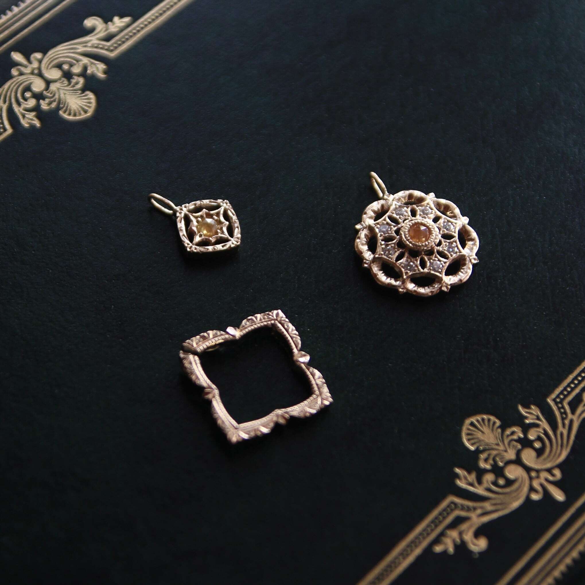 K10 Fiore silhouette 【pendant】 8