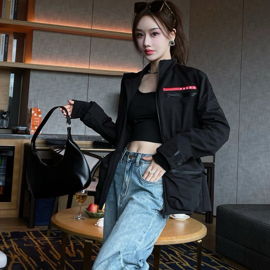 tw-11134207-7r98s-lr15jt73fk7c7b