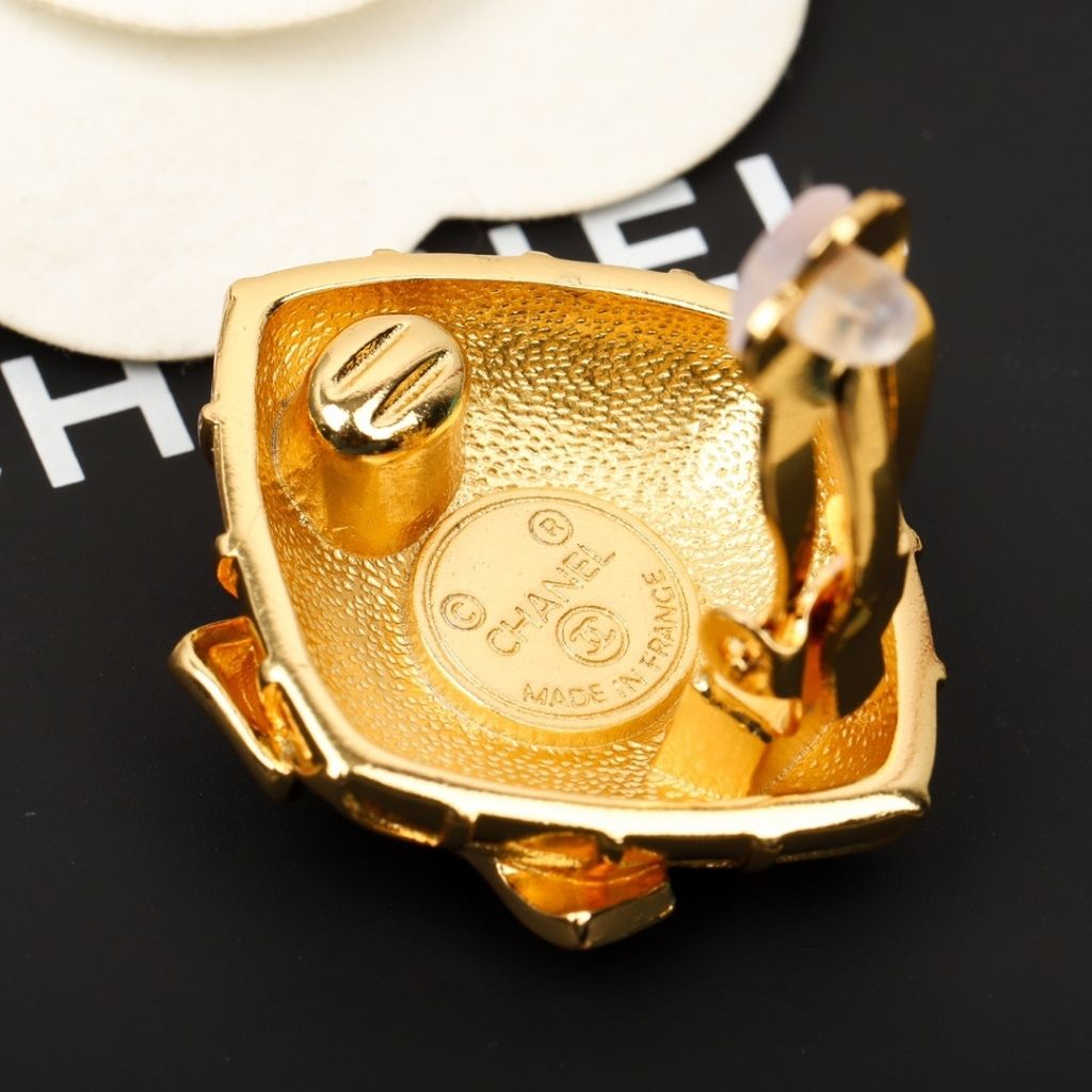 tw-11134207-7r990-lqt2i5h9szx430