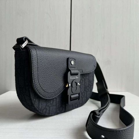 tw-11134207-7r98s-lqe5k3zw0e0y8b