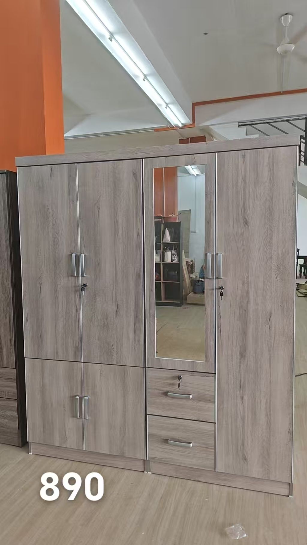 0196d62e5c79cd50814055b7d9289f1