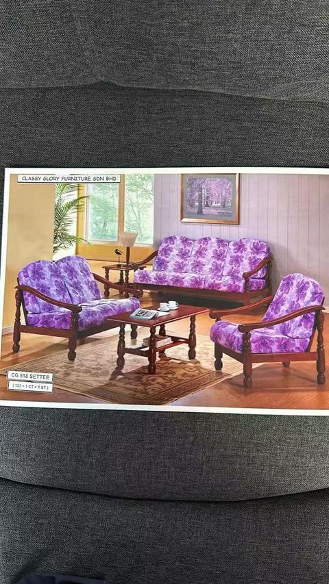 77d4087f3d3aa35f282f0d60e0c7402