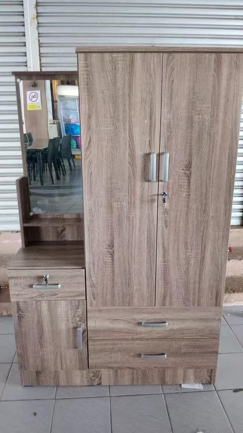 3528efaf45677e4843a46c6ba0344ad