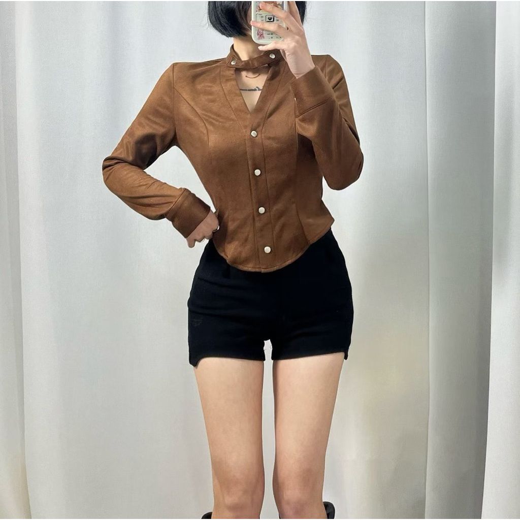 tw-11134207-820lc-mlcjibio5vr54b