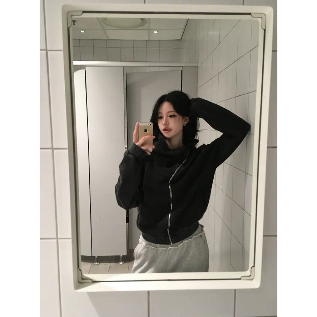 tw-11134207-820l9-mlnvtayh2bk19b