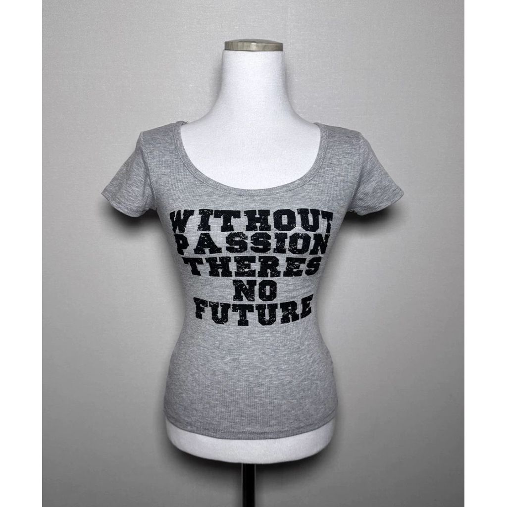 tw-11134207-820l9-mlnv2tzt493877