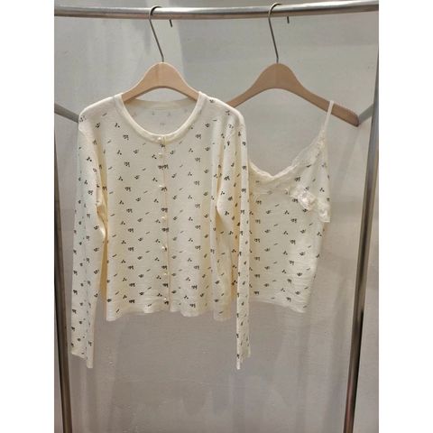 tw-11134207-820ld-mm6icbvz3h1gda