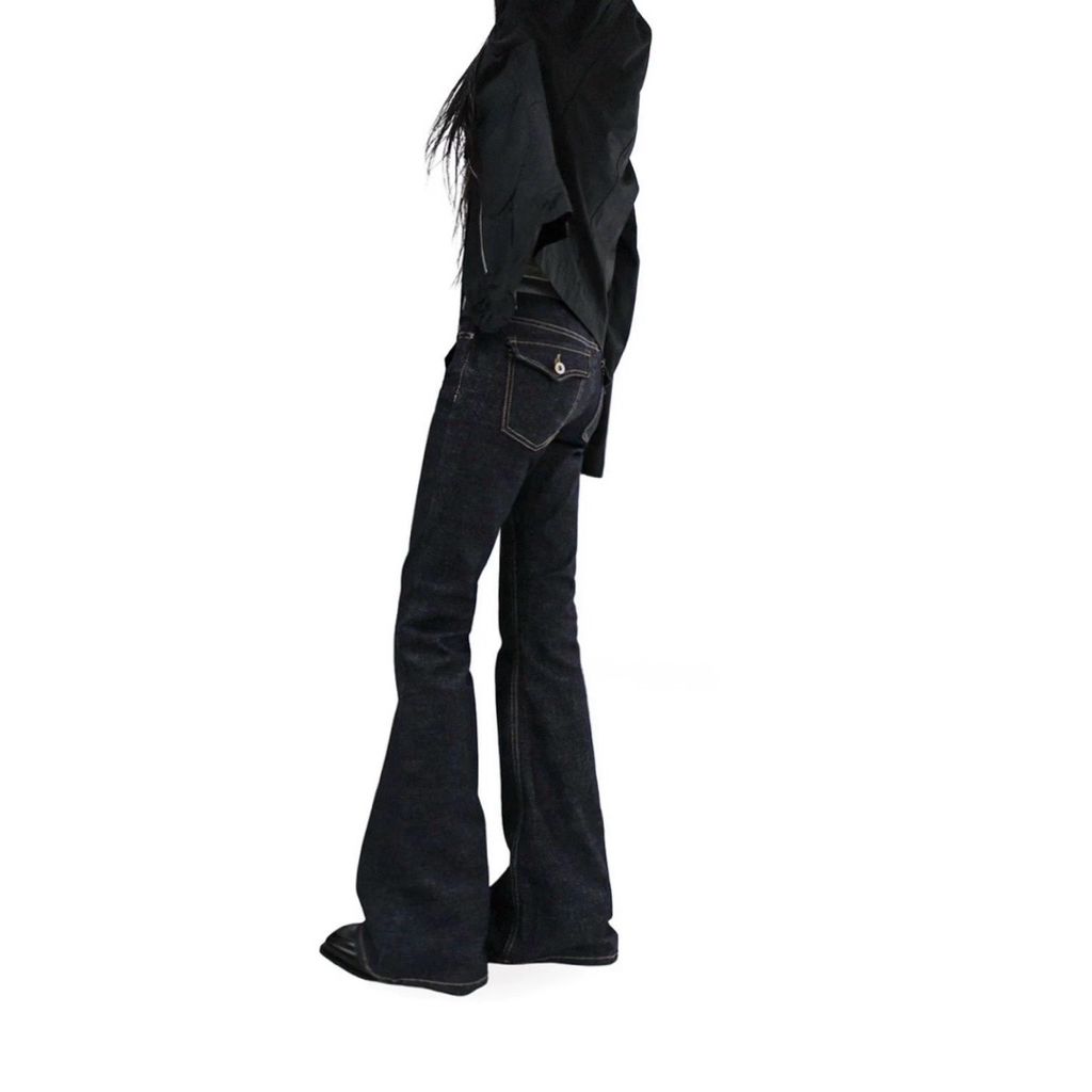 tw-11134207-820lc-mm7b4ddqzvgkb7