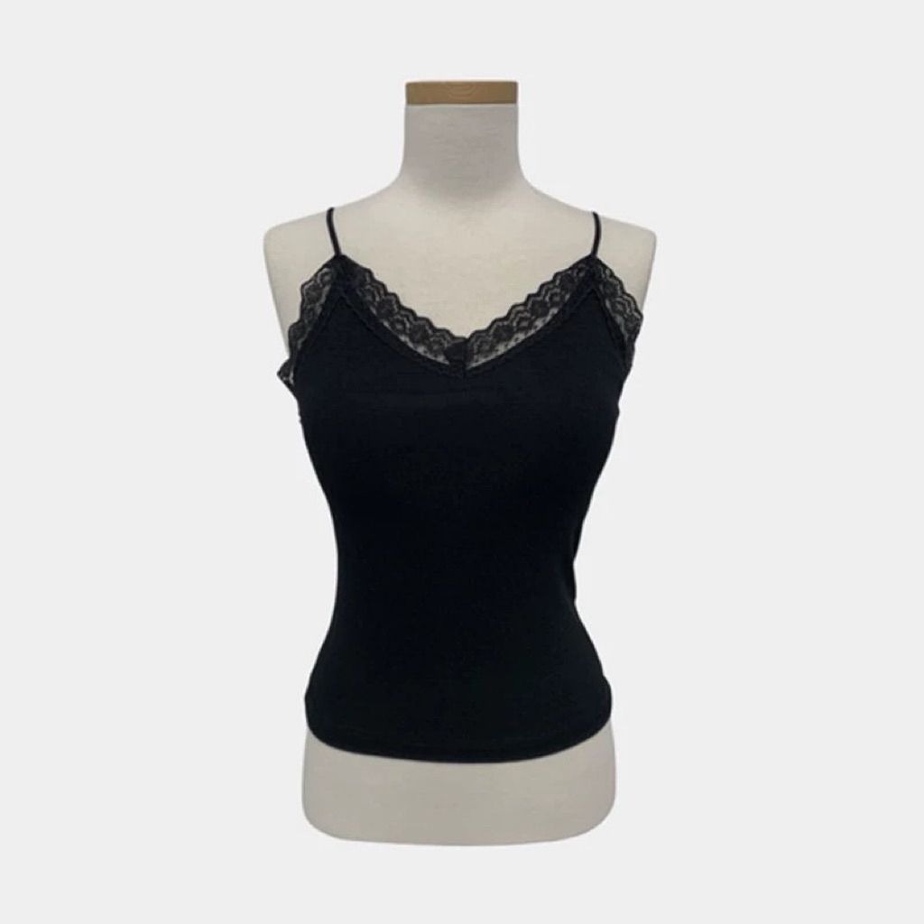 tw-11134207-820lg-mn5qh95qexoj3d