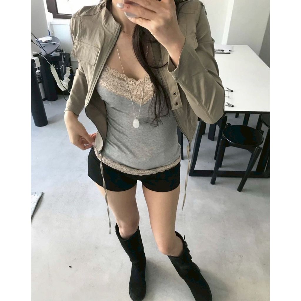 tw-11134207-820l7-mn5y2ccy0ydg46