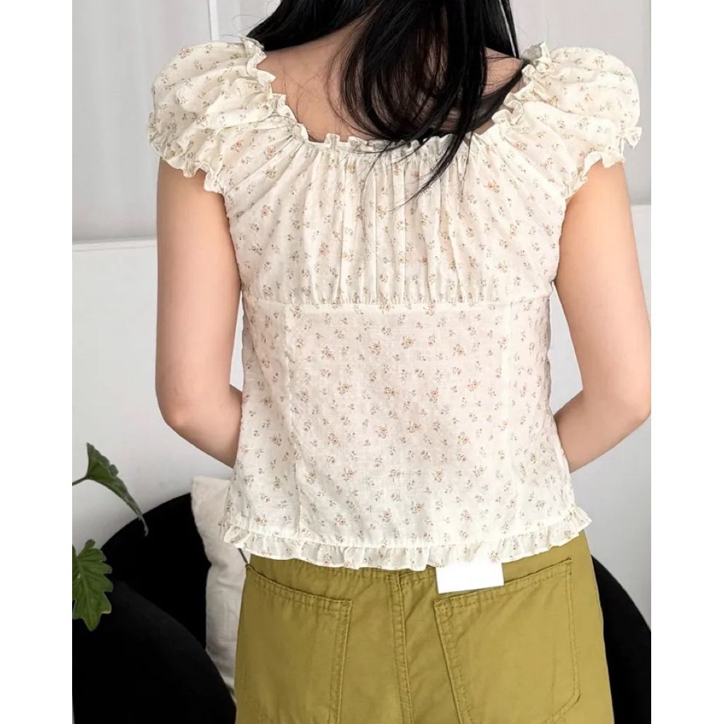 tw-11134207-820li-mnugmxq20qh440