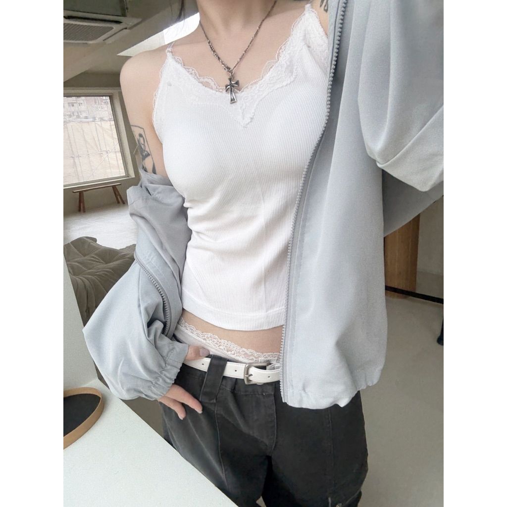 tw-11134207-820lf-moj6m7xczn6320