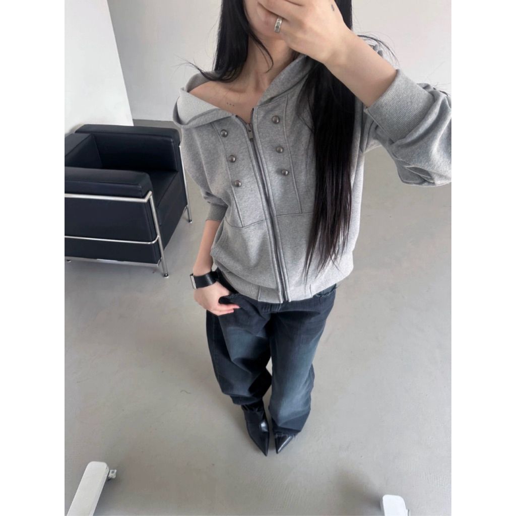 tw-11134207-820lf-moqufnrcfeob3e
