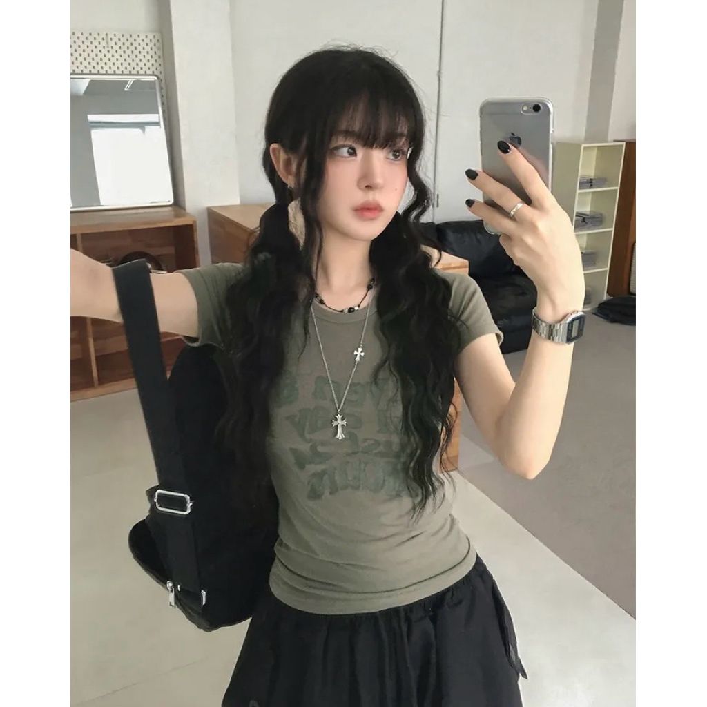 tw-11134207-820l4-mo9fx4dlnvgq5a
