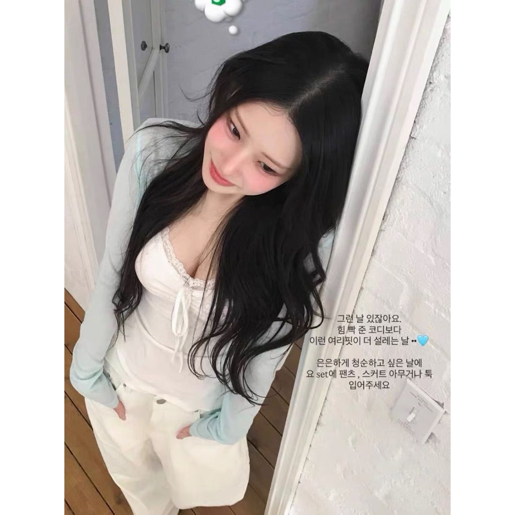 tw-11134207-820lh-mp2m8yi7me4hbc