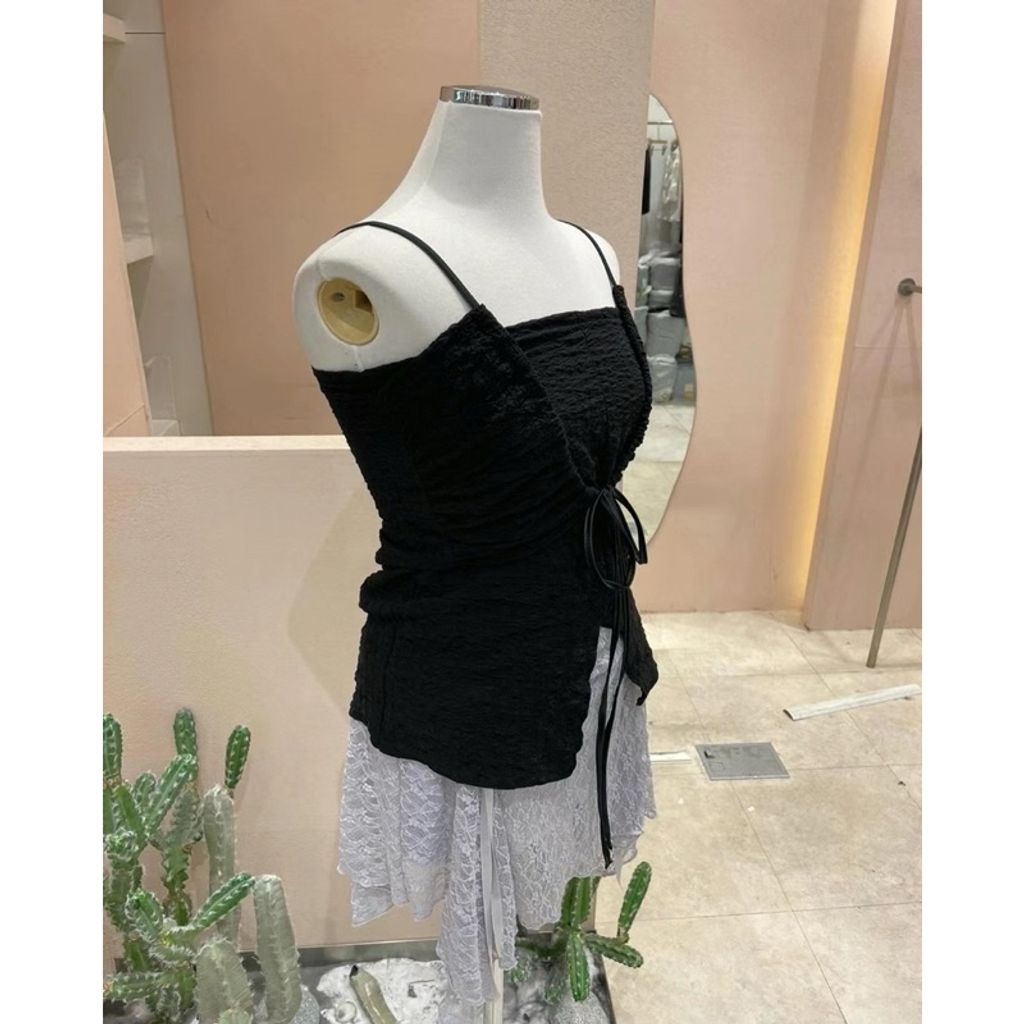 tw-11134207-7r991-lu953vobe2x989