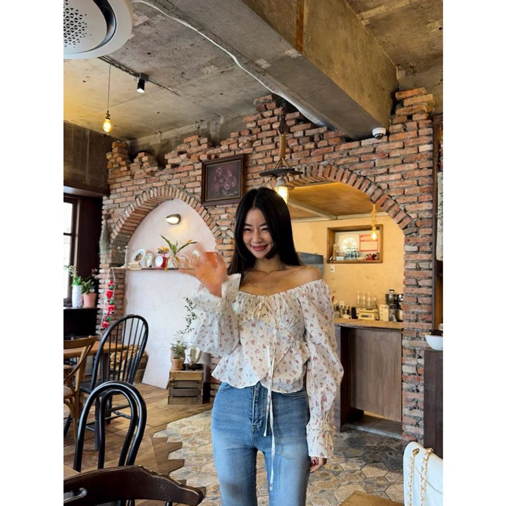 tw-11134207-7r990-lsq0mlyuc0eg61