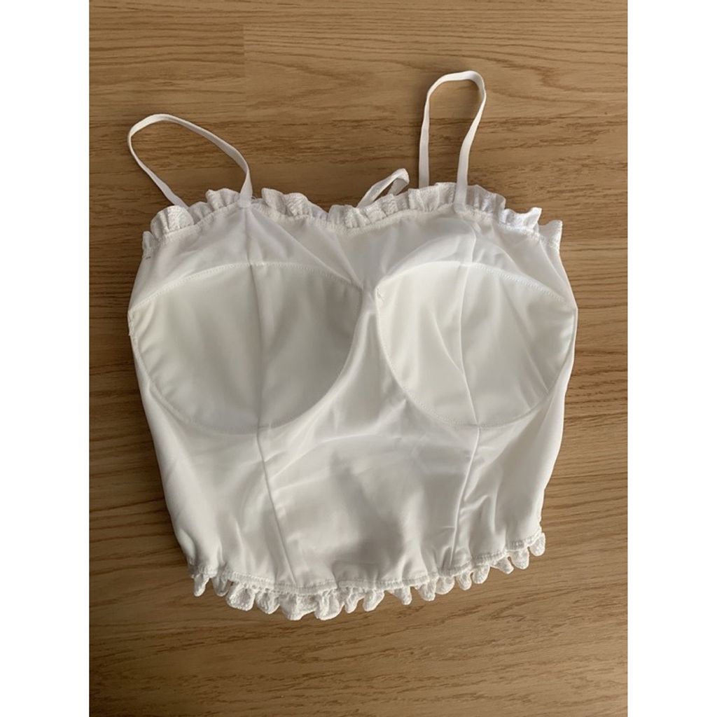 tw-11134207-7qul7-lhory4nl1uq606