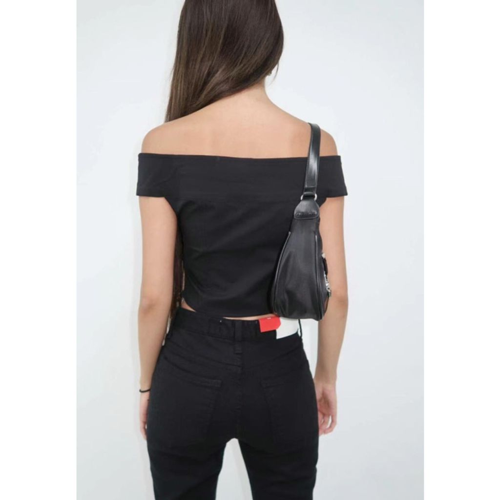 tw-11134207-7r98o-lkzf05r7b8k11e