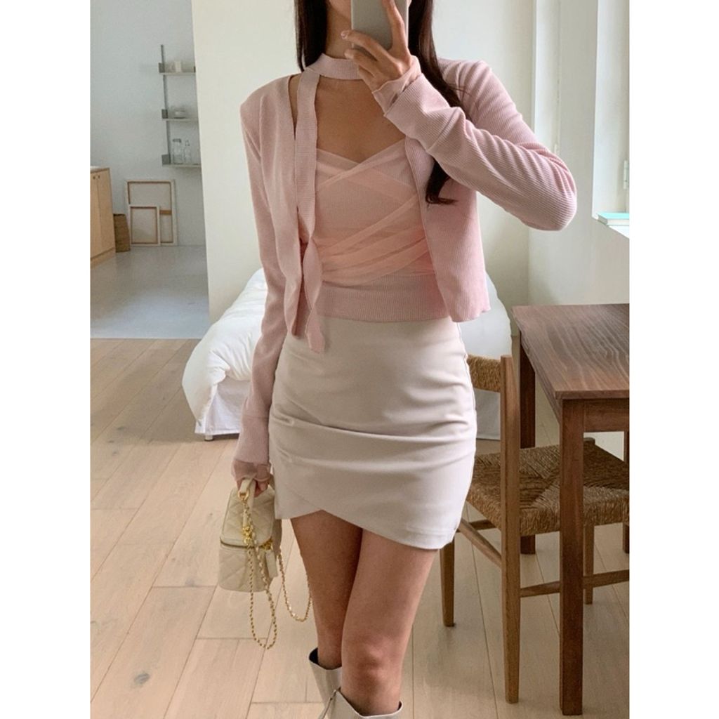 tw-11134207-7rasj-m1fgq8bus7x943