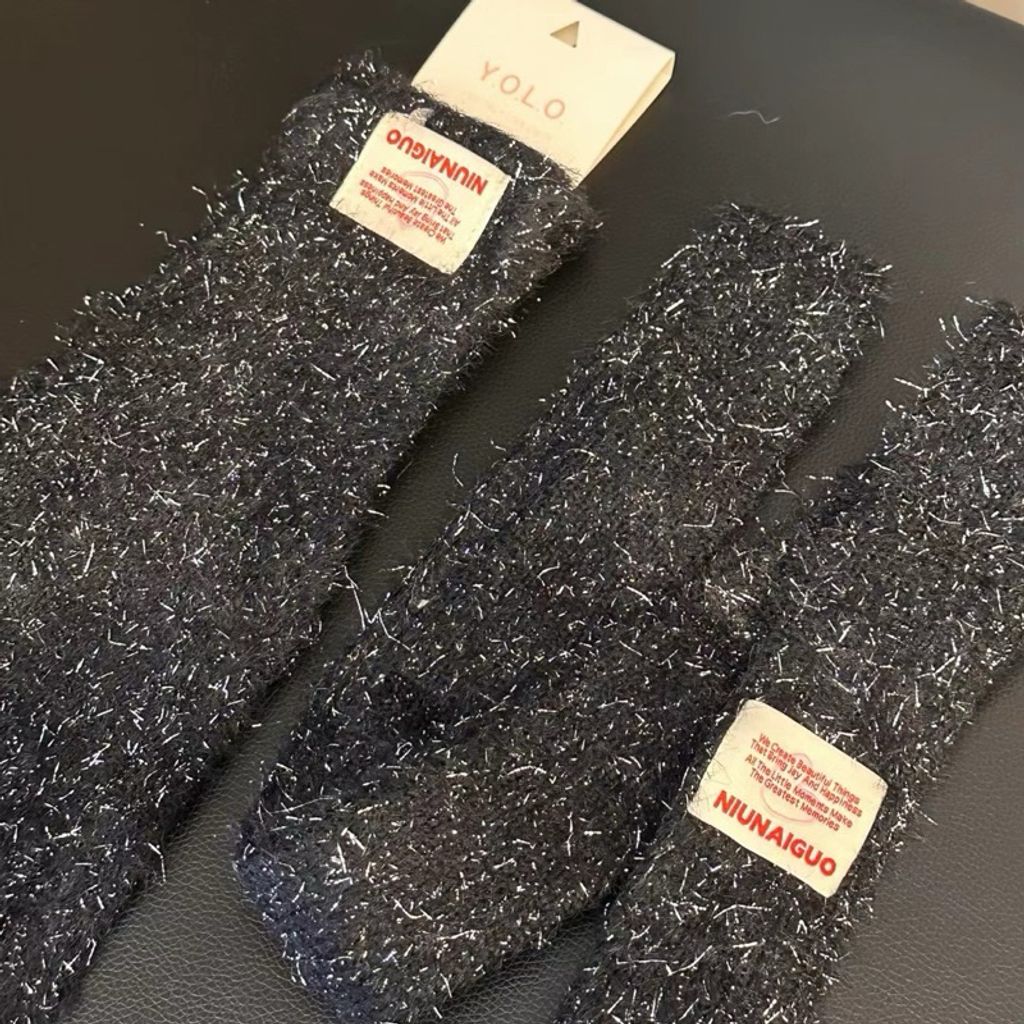 tw-11134207-7ras9-m5n6p0o29zxy8b