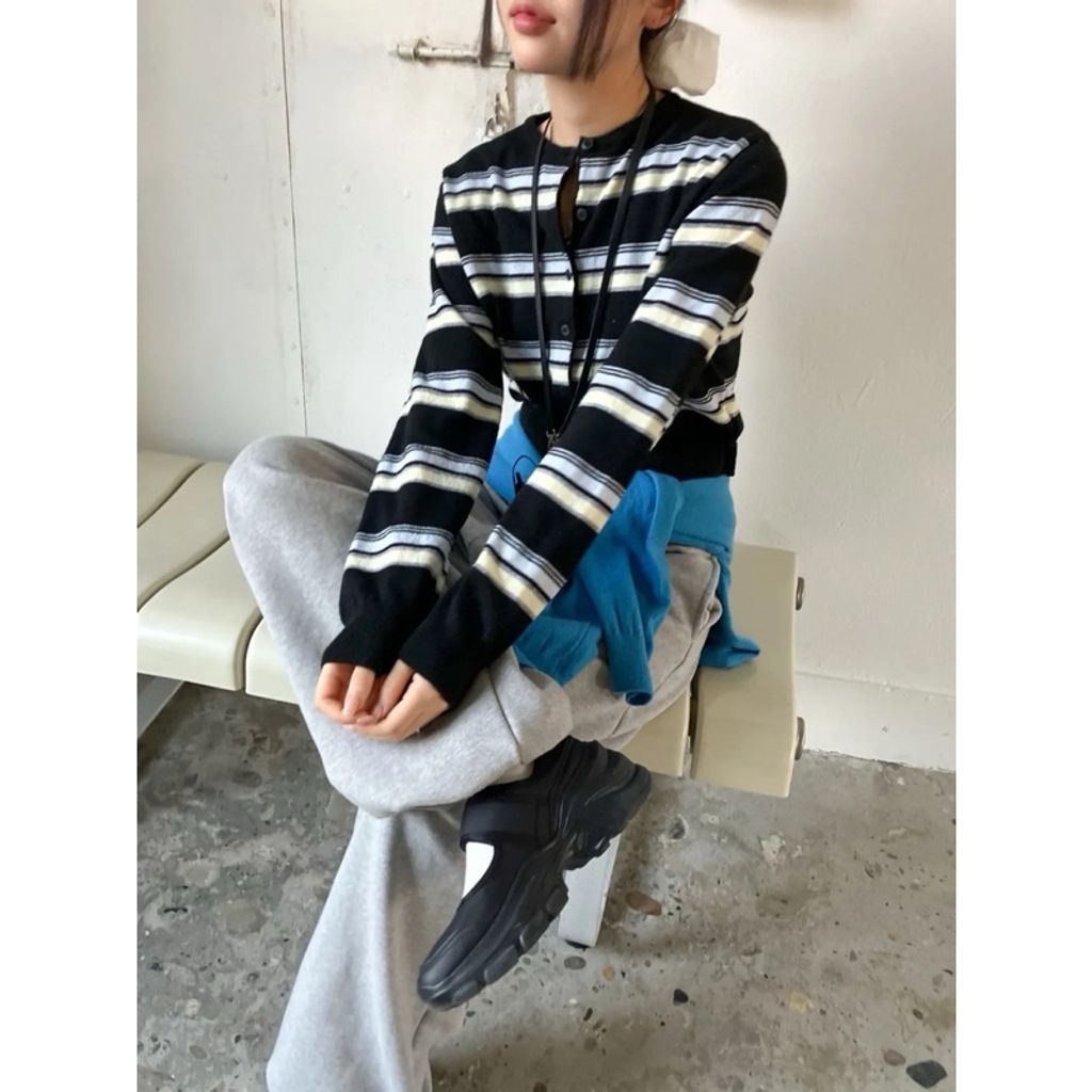 tw-11134207-7rbk2-m6fcc9ijmezmba