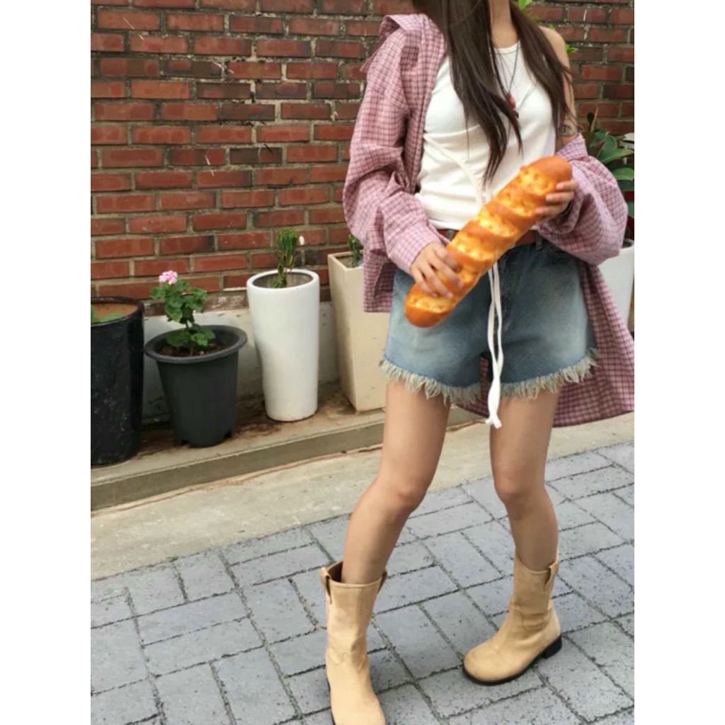 tw-11134207-7ra0o-mbe88pygoq8m81