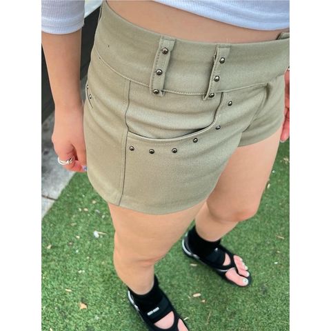 tw-11134207-7rbk2-m8zuhhchmwsld1