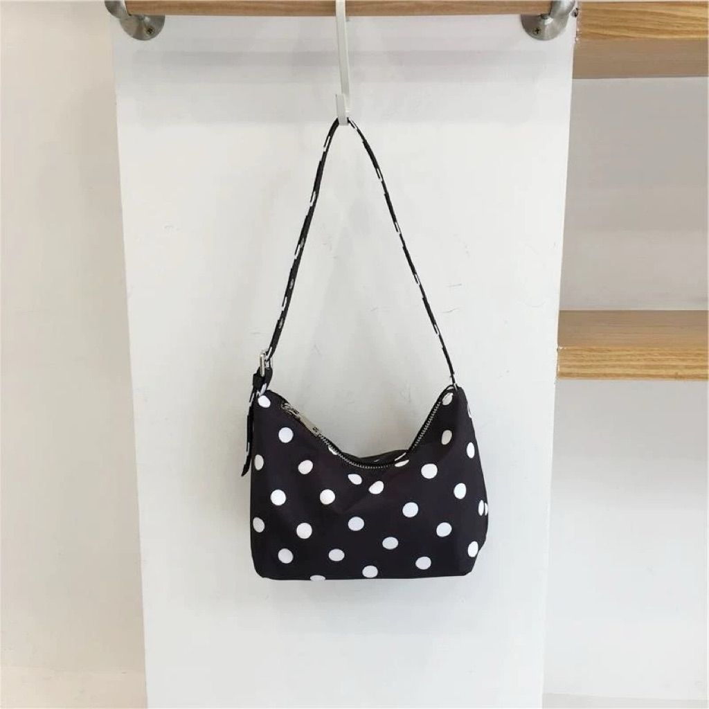 tw-11134207-7ra0i-mbw9m20ec2214b